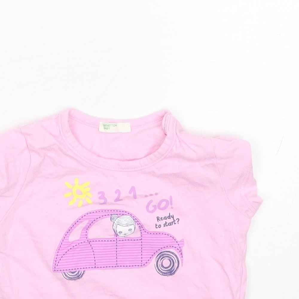 Benetton Baby Basic T-Shirt Size 6-9 Months Pink Round Neck Short Sleeve - close detail
