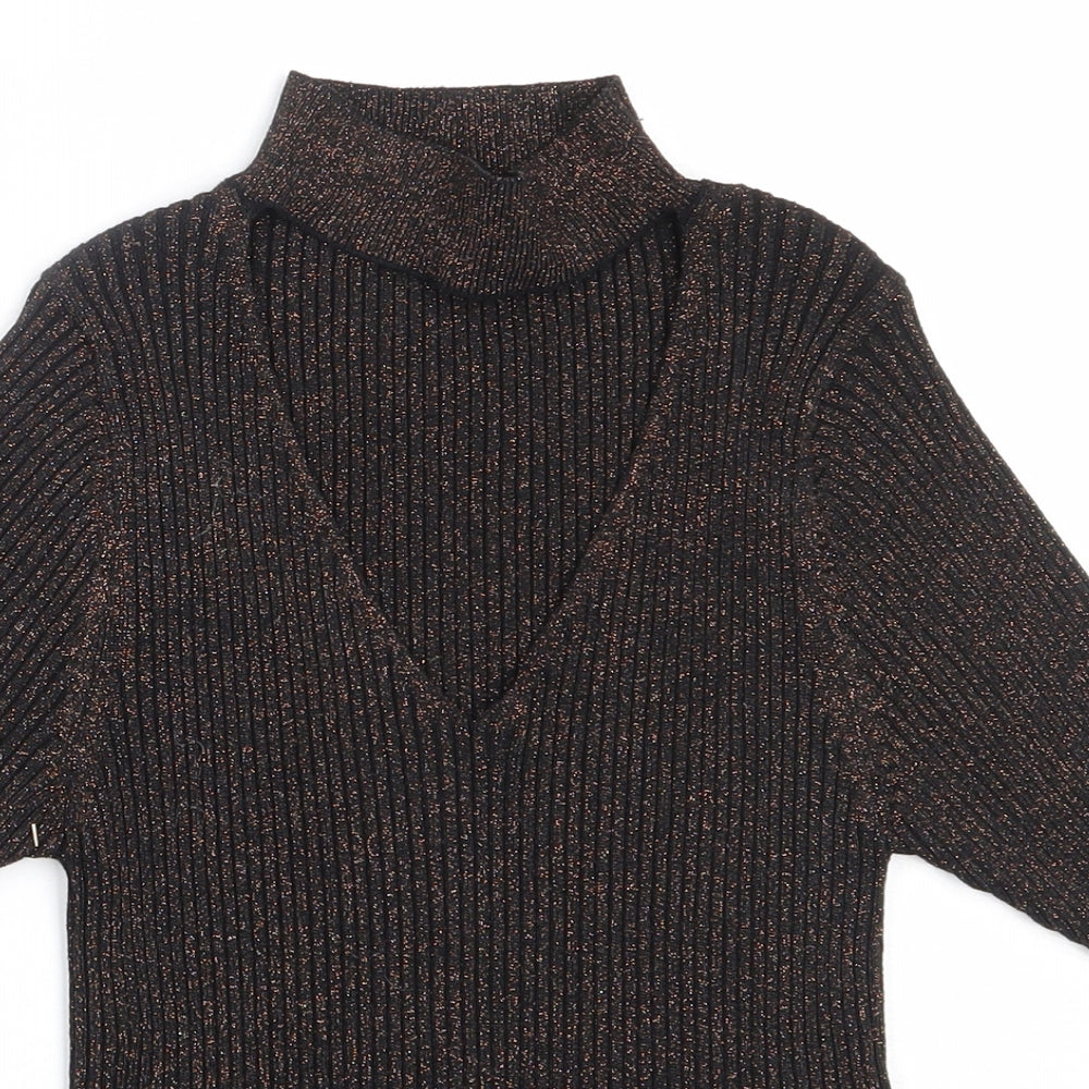 New Look Womens Basic Blouse Size 8 Black V-Neck Short Sleeve - close detail