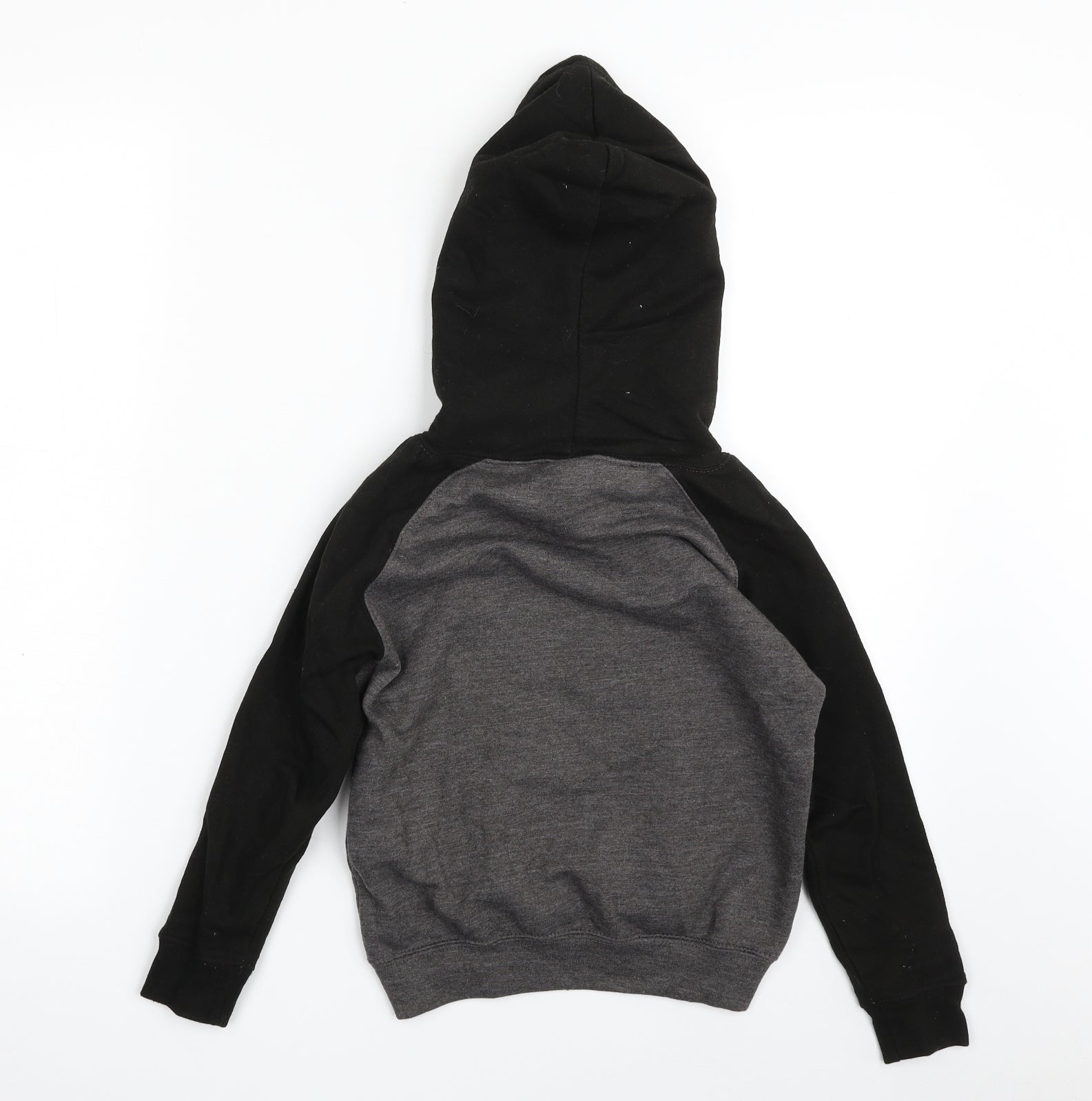 All We Do is Boys Pullover Hoodie Size 5-6 Years Grey ADAMB Long Sleeve - label detail