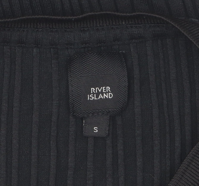 Mens River Island Size S T-Shirt Black Solid Crew Neck Short Sleeve - close detail
