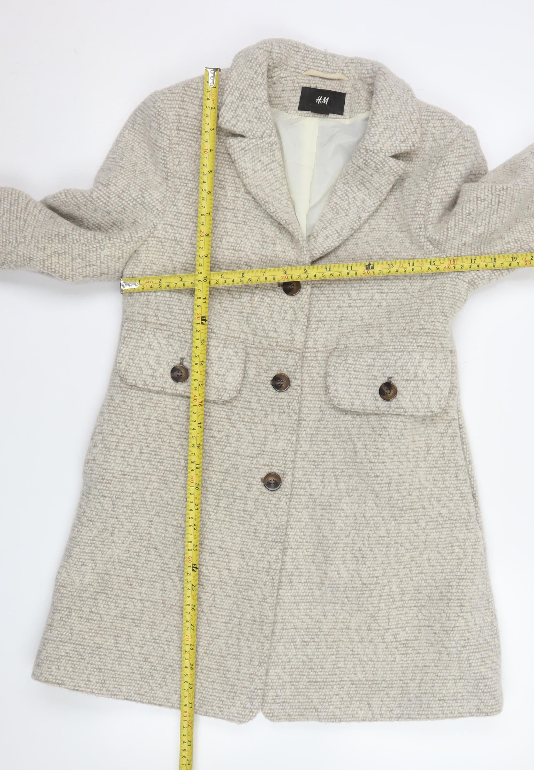 H&M Womens Overcoat Size 10 Beige Mid-Length Long Sleeve Casual Lined Button - label detail