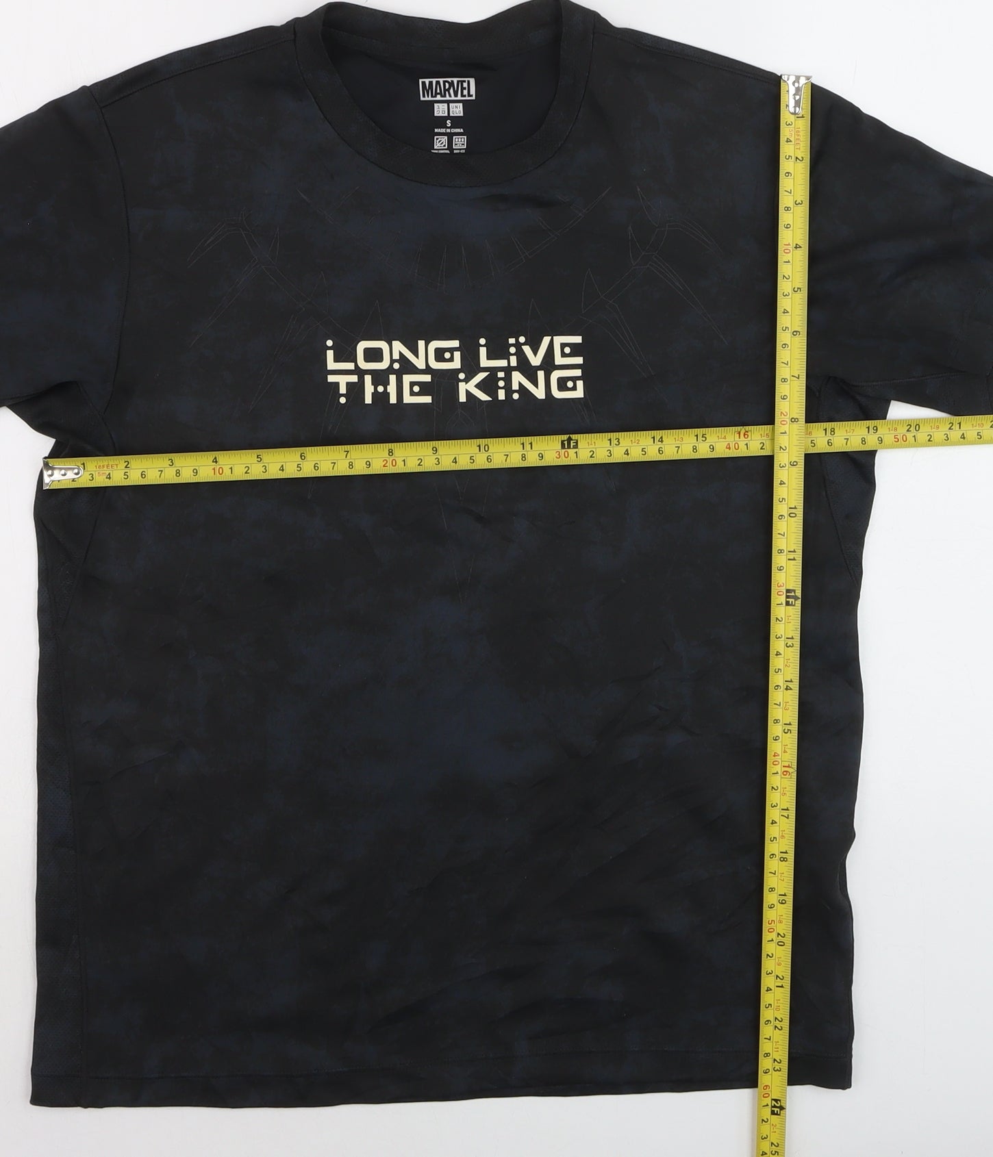Marvel Boys Basic T-Shirt Size S Black Solid Crew Neck Short Sleeve Casual Logo - label detail