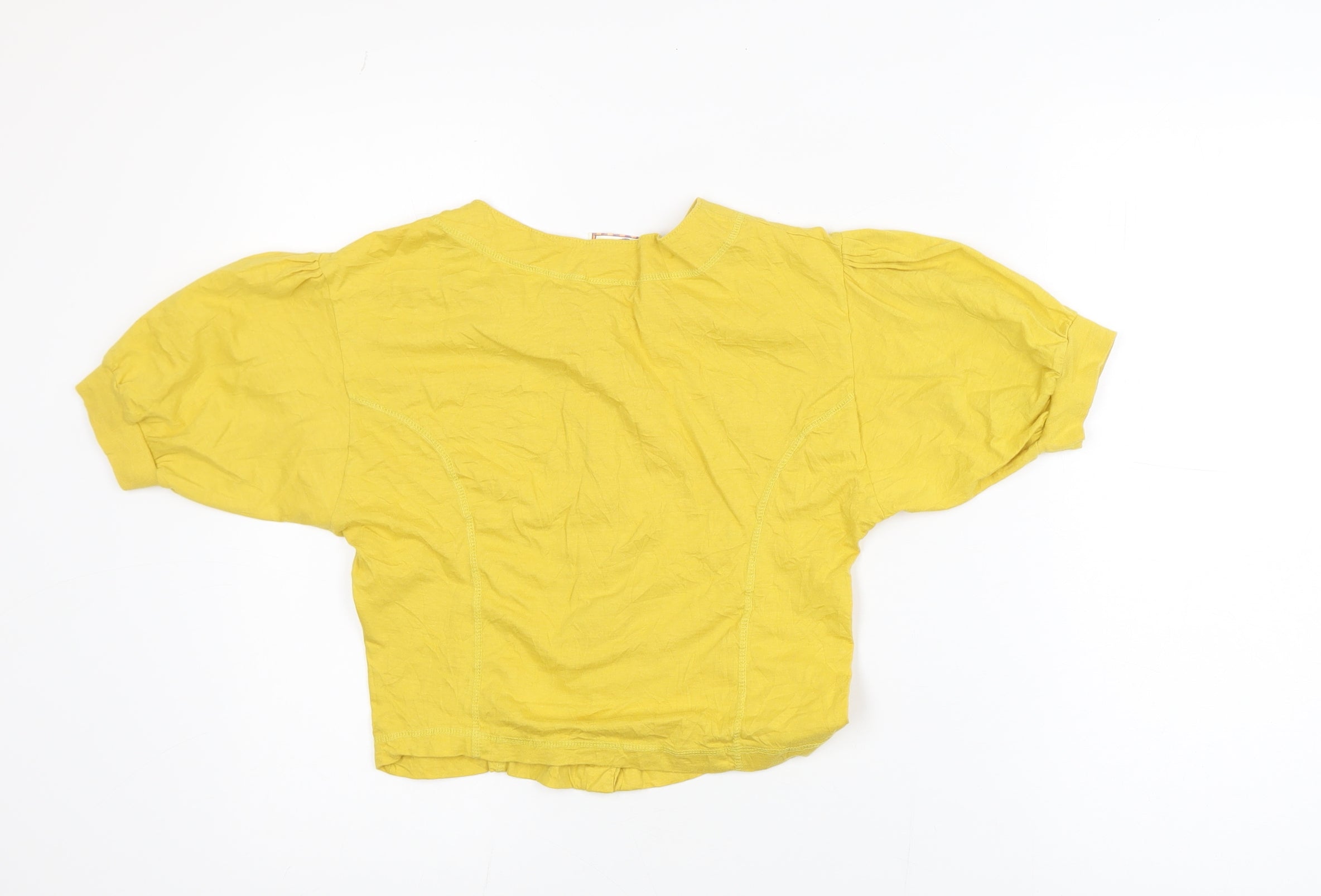 Womens Blind Date Size M Cropped Blouse Yellow Solid Crew Neck Short Sleeve - close detail