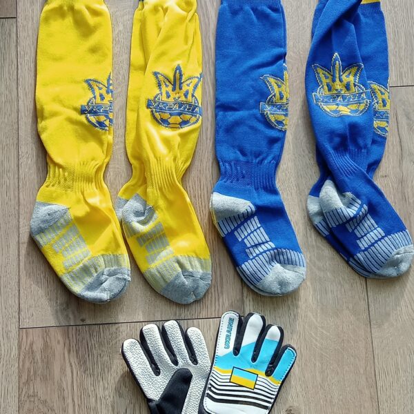 Гетри футбольні клубні UKRAINE розмір 27-34 синій-жовтий