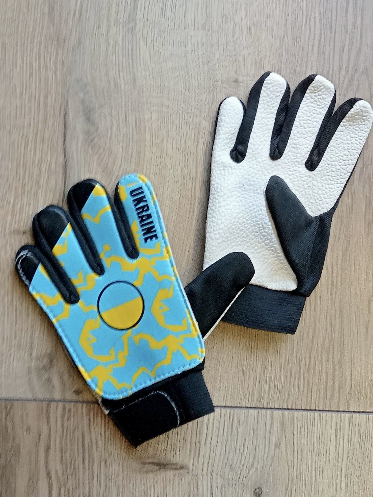 Рукавички воротарські дитячі UKRAINE BALLONSTAR, розмір 5-7, кольори в асортименті