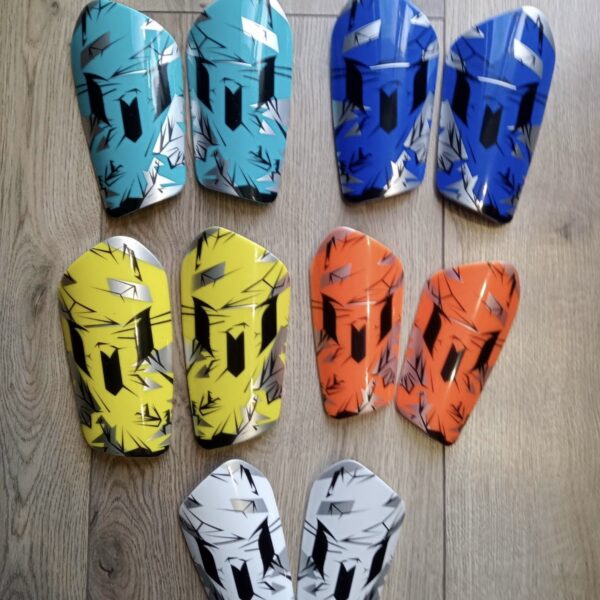 Щитки футбольні SPORTS SP-Sport, розмір SL, кольори в асортименті