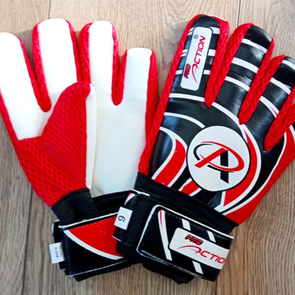 Перчатки вратарские юниорские Pro Action, размер 5-7, цвет - красно-чёрный