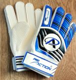 Рукавички воротарські Pro Action юніорські, розмір 5-7, колір - червоно-чорний