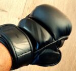 Перчатки для смешанных единоборств Zelart, чёрные, размер S-XL