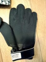 Рукавички воротарські дитячі з символікою футбольних клубів, розмір М, кольори в асортименті