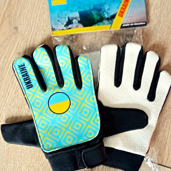 Перчатки вратарские детские UKRAINE, размер 5-7