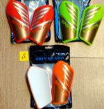 Щитки футбольные детские SPORTS, размер М, цвета в ассортименте