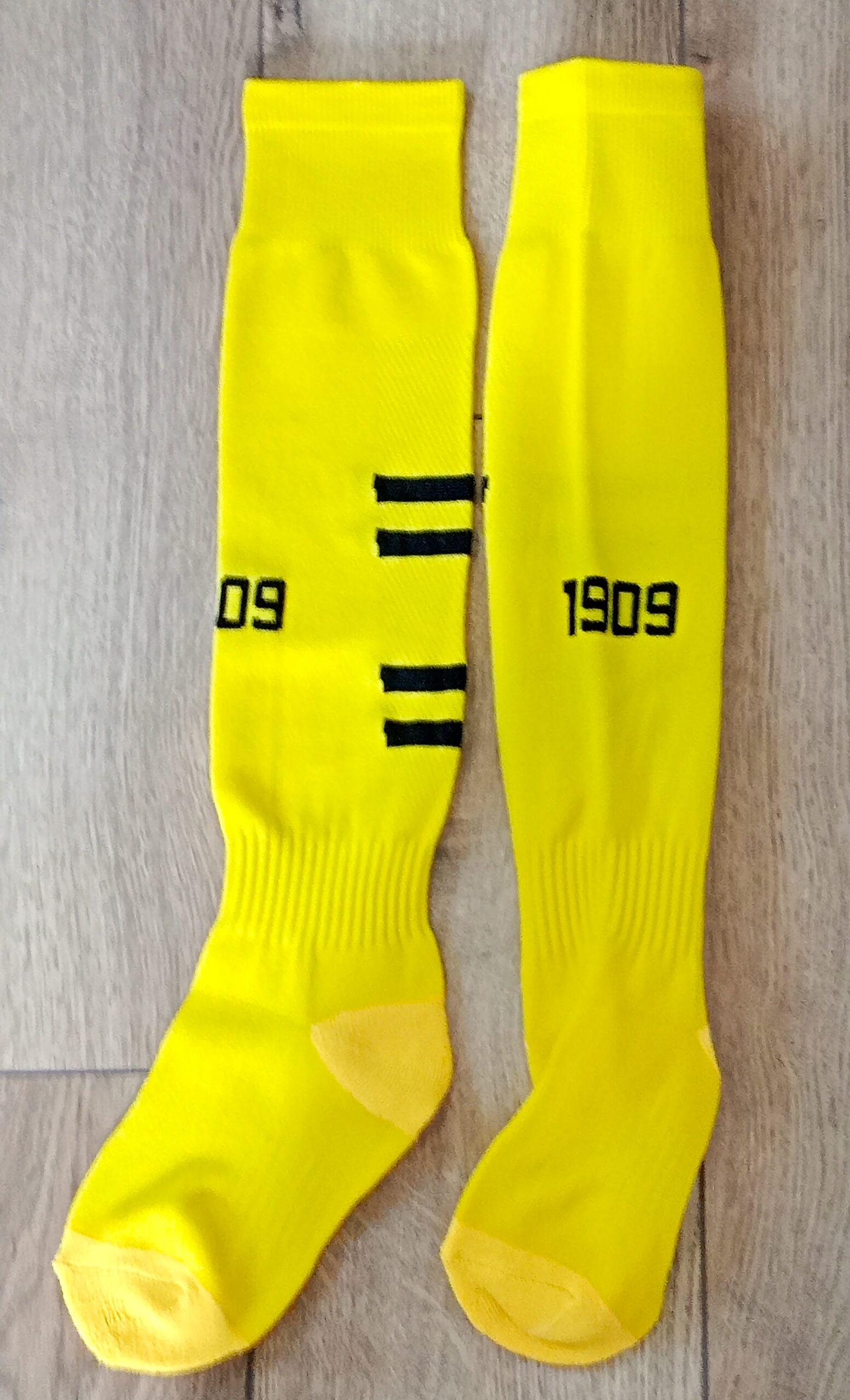 Гетри дитячі із символікою футбольного клубу AC MILAN HOME 2025, розмір 27-35, колір чорний