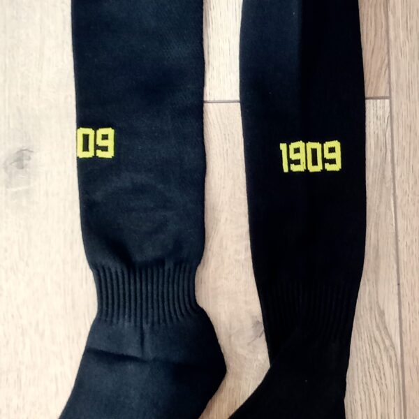 Гетри дитячі із символікою футбольного клубу AC MILAN HOME 2025, розмір 27-35, колір чорний