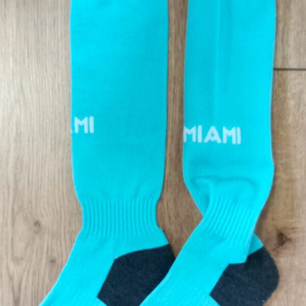 Гетры детские с символикой футбольного клуба INTER MIAMI THIRD 2025, размер 27-35, цвет бирюзово-оранжевые