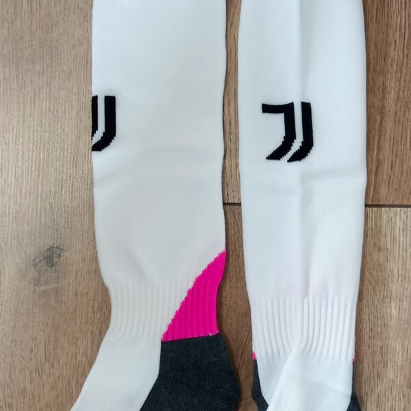 Гетры детские с символикой футбольного клуба JUVENTUS AWAY 2025 , размер 27-35, цвет белый