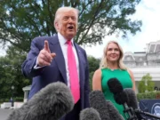 Сияющий портрет «прожорливых» читательских привычек Трампа изображает его мастером повествования