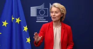 ЕС возобновляет усилия по продвижению тарифной сделки с США после отказа Трампа от угроз
