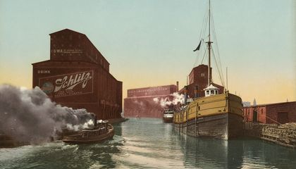 Schlitz — культовое середне-западное пиво — исчезает с прилавков Чикаго после 177 лет, но его наследие выходит за пределы кружки