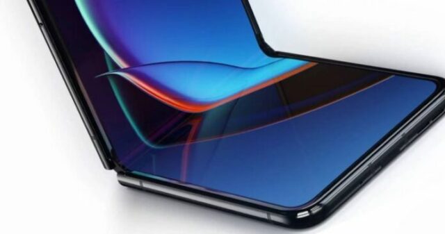 xiaomi-mix-flip-real-768x404-1-696x366