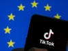 Евросоюз требует от TikTok отключить «аддиктивные» функции, такие как бесконечная прокрутка, и улучшить алгоритм рекомендаций