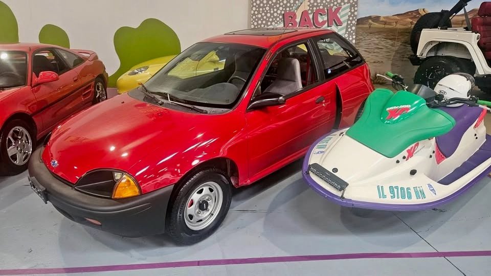На Facebook Marketplace выставлен Geo Metro с заднемоторным V8