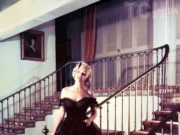 На ней было порванное чужое платье: почему церемония «Оскар» стала кошмаром для Мэрилин Монро