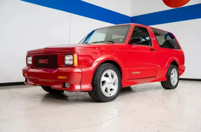 gmc-typhoon-1-resize-871x572-c-default