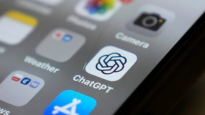 ЕС относит ChatGPT, Reddit и Roblox к наиболее строгим правилам цифровой безопасности