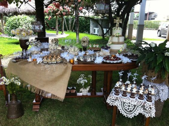Cómo hacer una mesa dulce perfecta para Primera Comunión