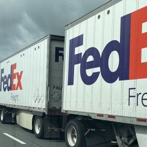 FedEx Freight уволила коммерческого директора после внутреннего расследования