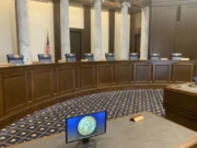 Суд разрешил женщине из Джорджии подать иск против производителей средств для химической завивки волос