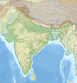 Kanchenjunga South Summit is located in India