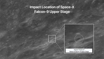 Деталь ракеты SpaceX только что врезалась в Луну, вызвав пыльный шлейф и кратер. Вот что показали некоторые научные приборы