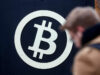 Британский регулятор наложил штраф в размере $4,5 млн на Coinbase за нарушения в работе с рискованными клиентами
