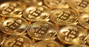 Активизация биткоин-кита эпохи Сатоши: прибыль составила 53 583%