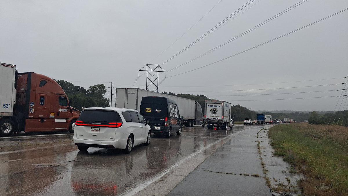 Движение на трассе 63 восстановлено после утреннего ДТП