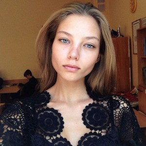 Алеся Кафельникова без макияжа. Фото 2015
