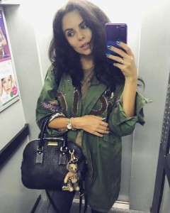 настя
