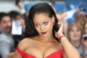 Rihanna-2-300x200