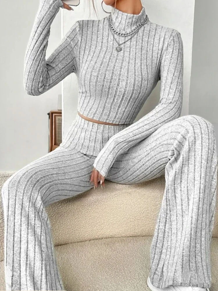 Stand Collar Navel T-shirt and Trumpet Pants Set Slim Long Sleeve Knitted 2 Piec