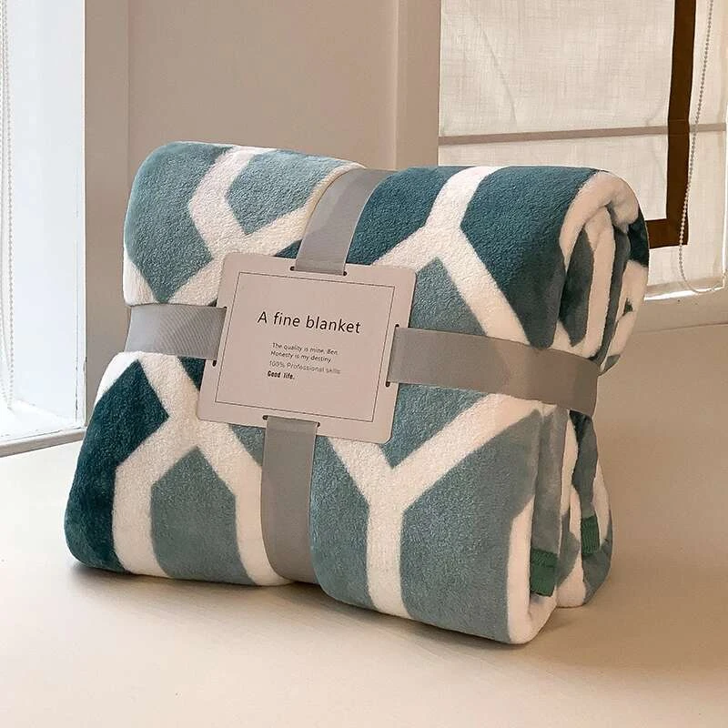 Thick Geometric Fleece Blanket - Reactive Printed Plush Plaid For Sofa/Bed, Sing