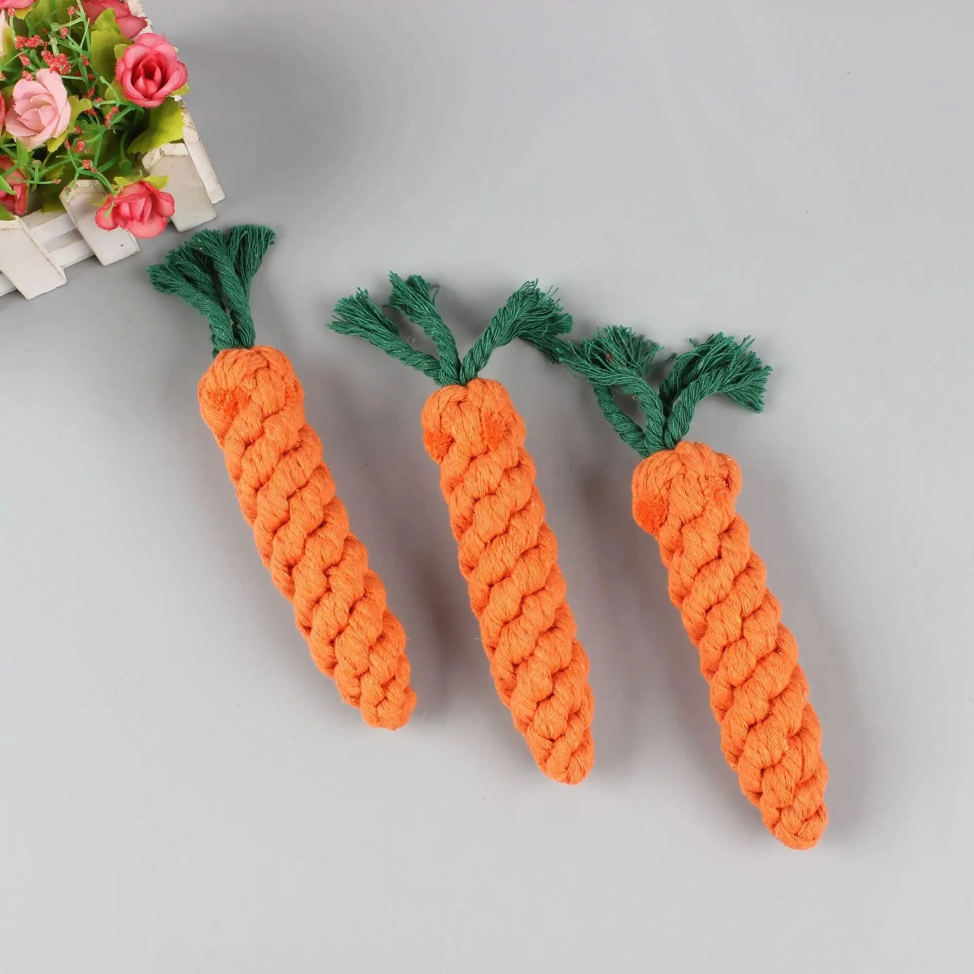 1Pcs Carrot Dog Bite Rope Pet Dog Toys Safe Durable Braided Bite Dog Chew Toys Resistant Puppy Molar Cleaning Teeth Cotton Rope