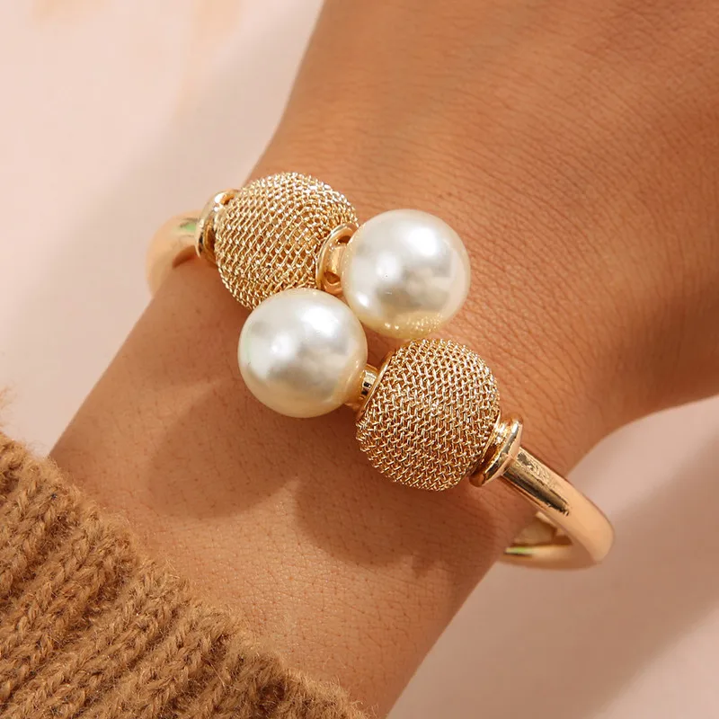 Summer Simple Baroque Pearl Bracelet Woman French Personality Fashion Gold Color