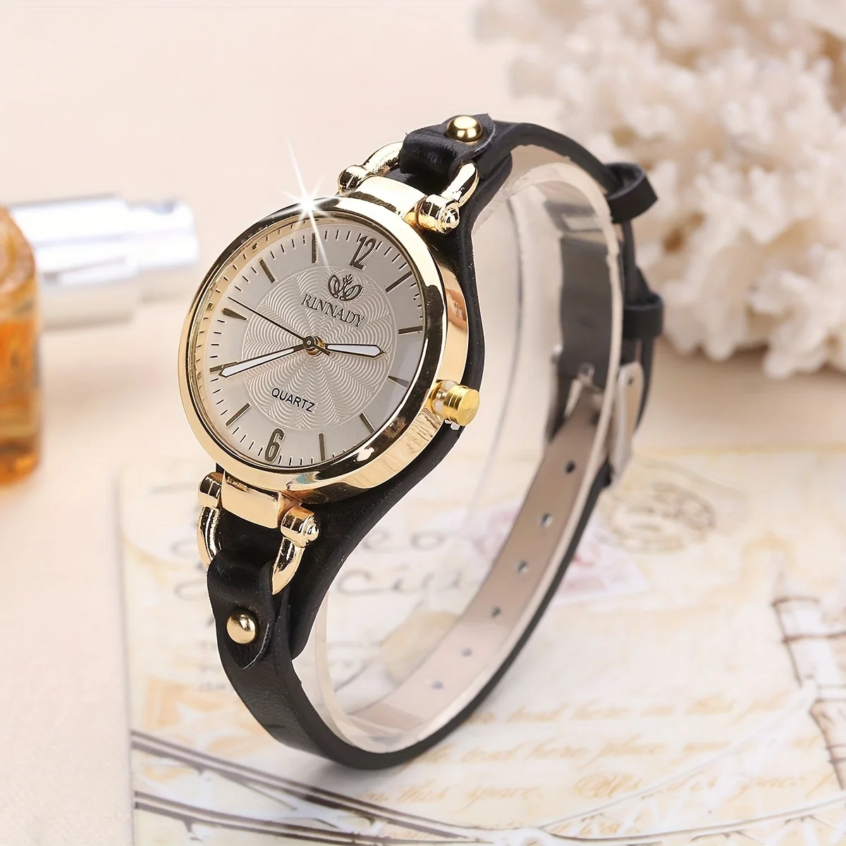 Leather Strap Watch Strap Fashion Ladies Quartz Watch Fancy Women Watches Jewelr