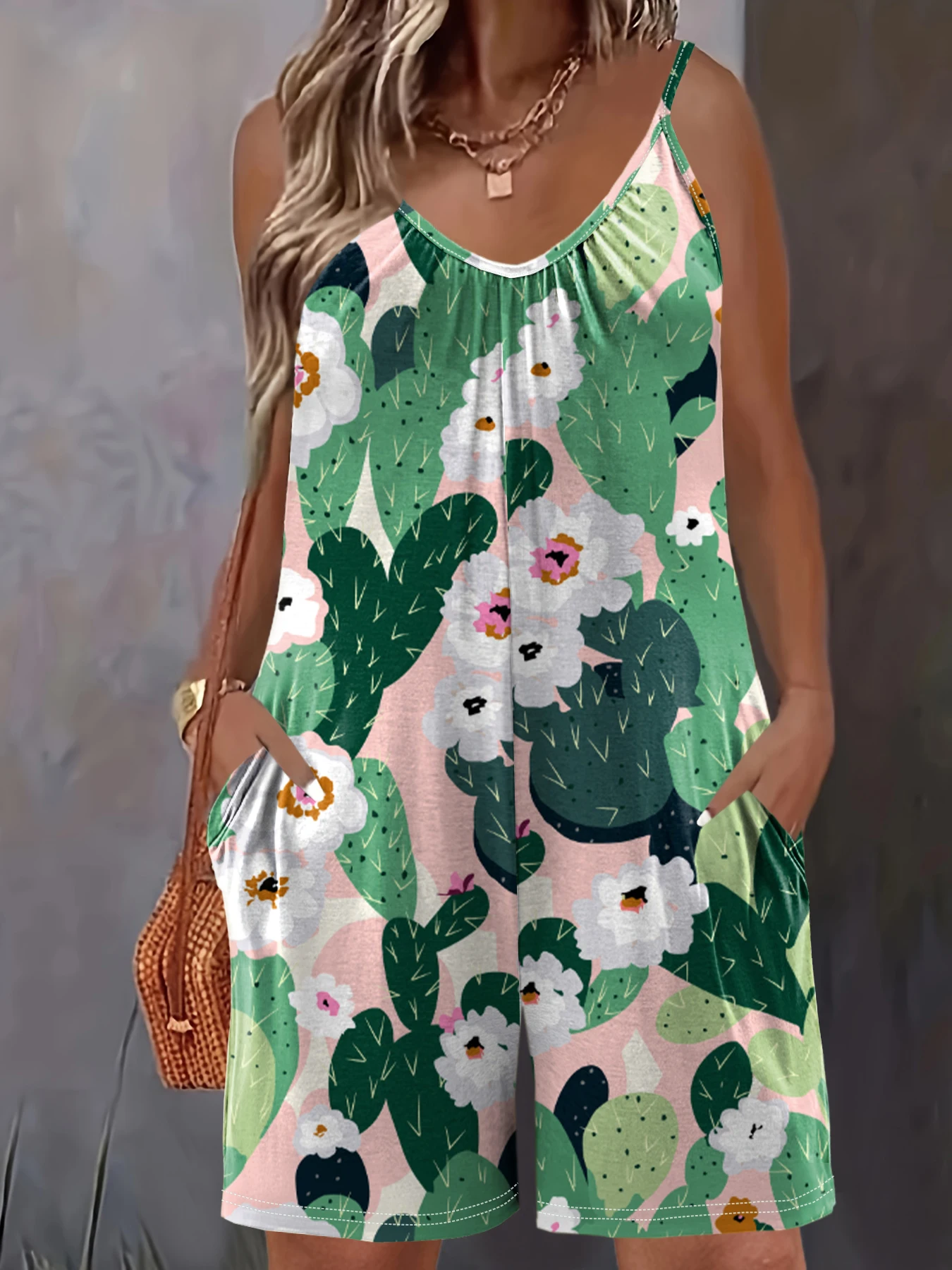 Plus Size Floral Print Romper Jumpsuit, Casual Sleeveless Wide LegRomper Jumpsui