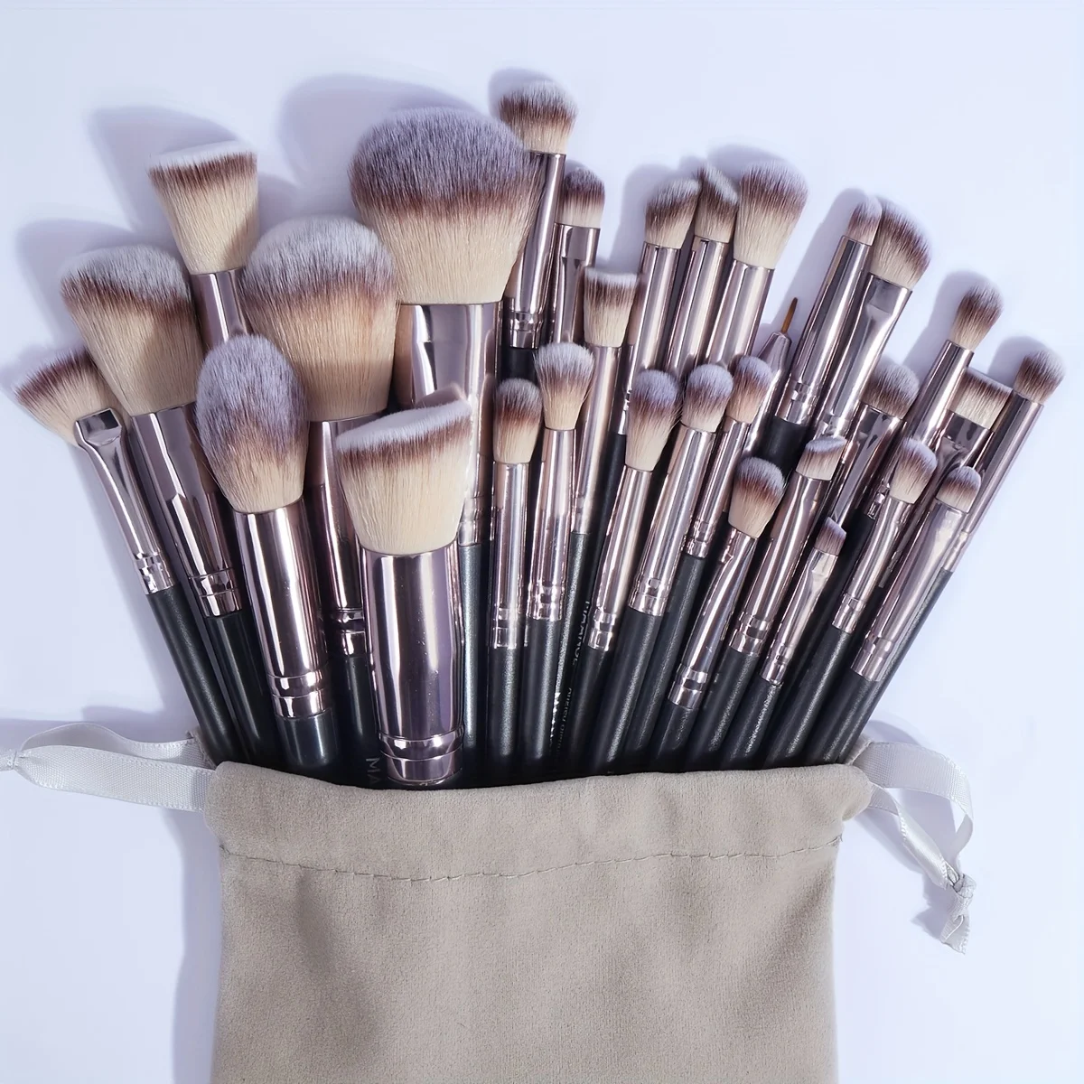 MAANGE 30pcs Professional Makeup Brush Set Foundation Concealers Eye Shadows Pow