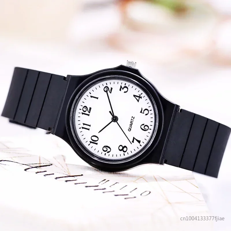 Simple Fashion Quartz Watch for Women Student Wrist Watches Silicone Strap Watch