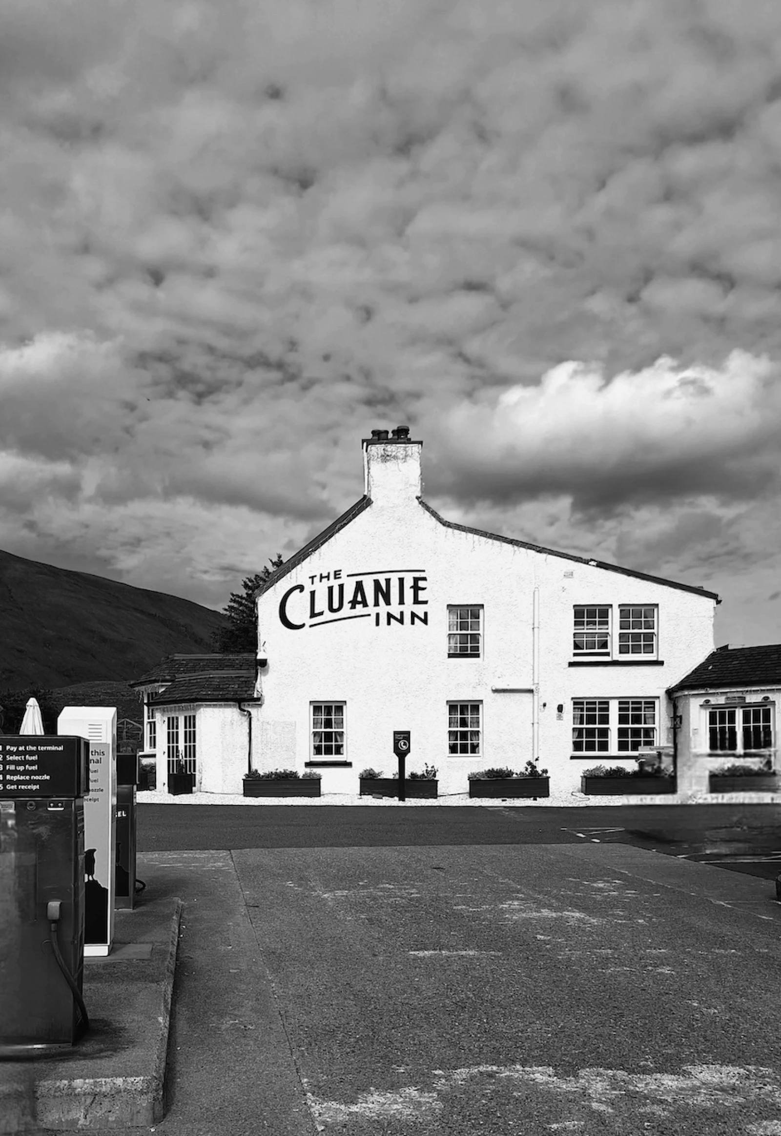 The Cluanie Inn