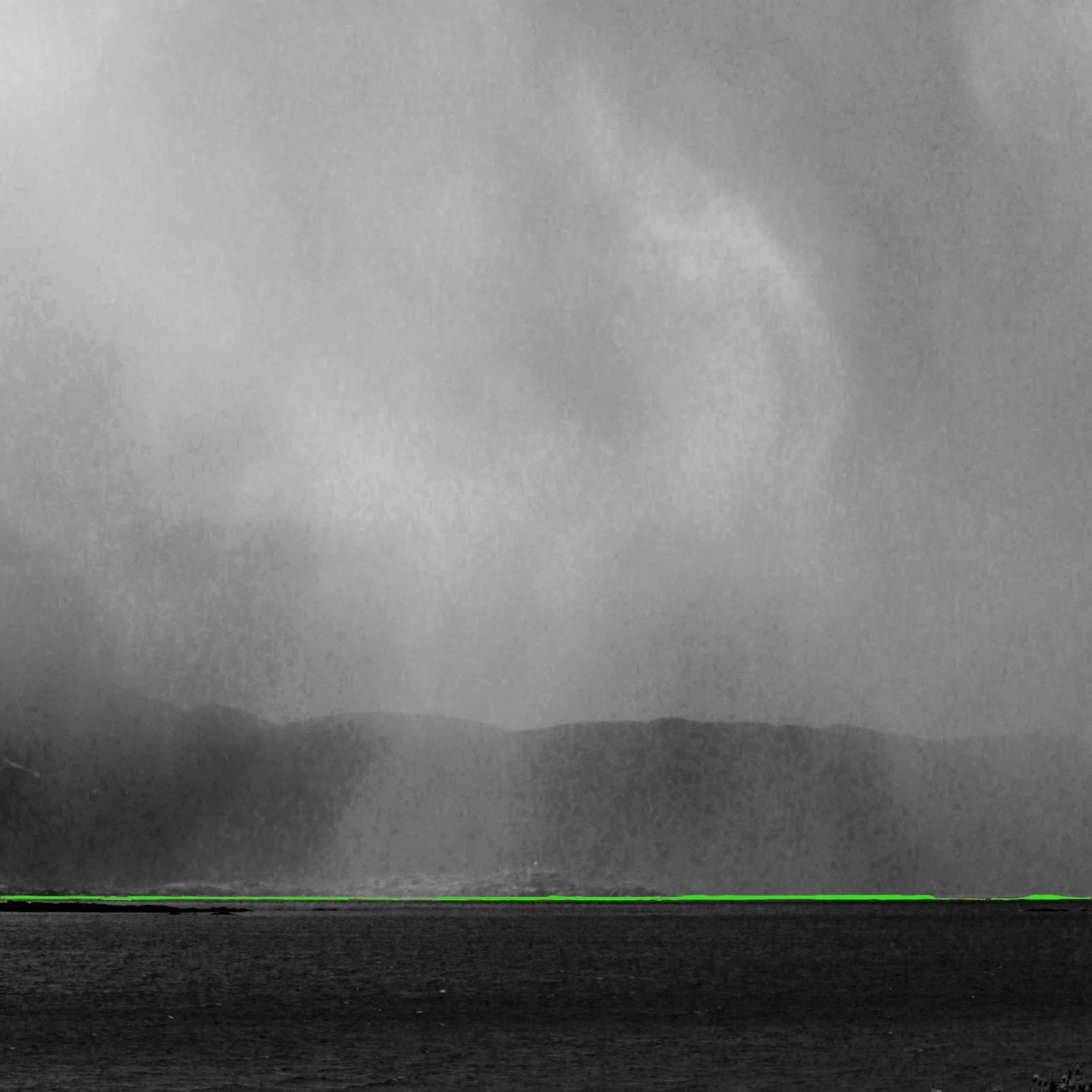 Storm over Flakstad